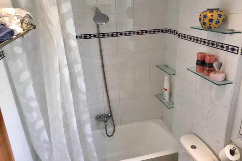Piso Algorta+Wifi Gratis+Parking.Cerca De Bilbao. Getxo Esterno foto